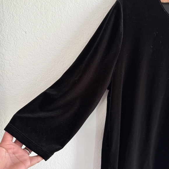 Chicos Travelers Womens Shirt Black Velvet Fringe Asymmetrical Hem Size 3/XL 16 - Picture 5 of 9